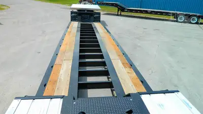New | in-Stock 2024 JET 35T53-2 Lowboy Trailers Tennessee US | LMI Tennessee LLC #1505094