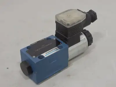 NEW REXROTH 4WE6D60/EG24N9ZS5L