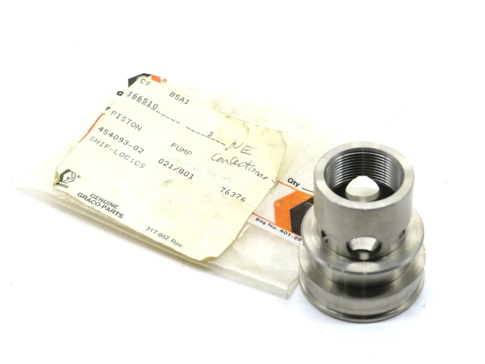 NEW GRACO 166510 PISTON PUMP 454093-02