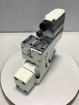 USED BOSCH 0 811 404 607