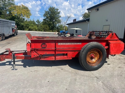 MASSEY FERGUSON 160 Manure Spreader | County Equipment Company LLC (8)