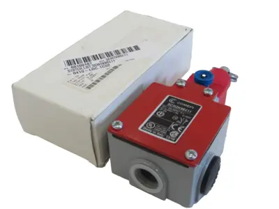 NEW COMEPI SCM2K99X11 LIMIT SWITCH