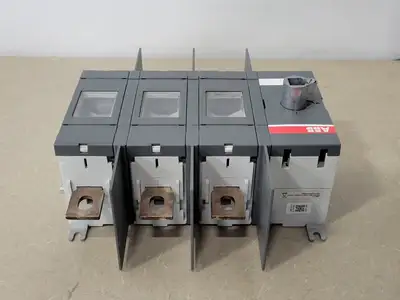 NEW ABB OT400U03