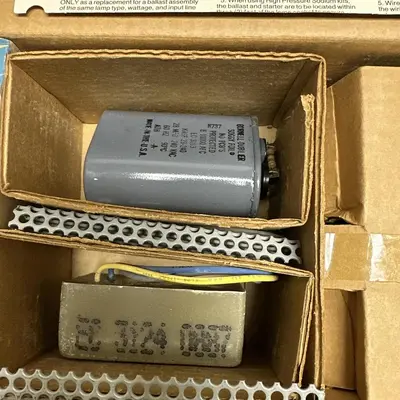 New | in-Stock HOLOPHANE EC-2894 Lighting | Surplus Asset Holdings #1227447