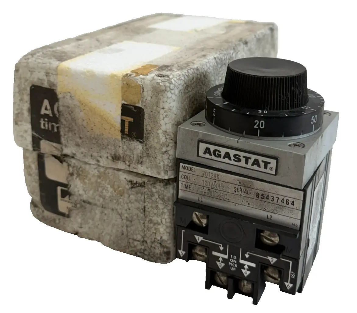 NEW AGASTAT 7012AK TIMING RELAY 120V 60HZ