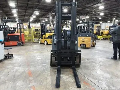 USED 2019 CATERPILLAR 2ET4000