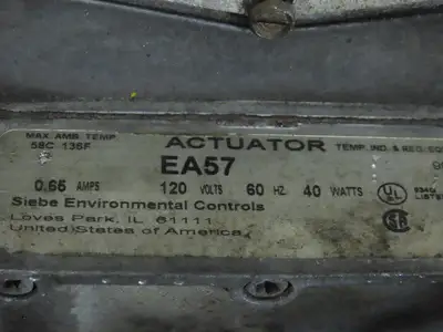 Barber-Coleman EA57 Actuator 0.65A 120V 60Hz 40W W/2-3706 1" NPT Valve
