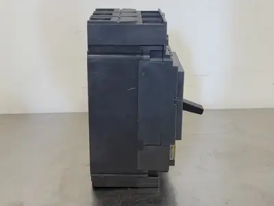 USED SCHNEIDER ELECTRIC NSX100-160-250