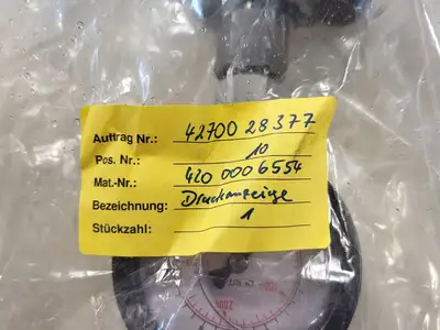 0-3700 PSI Gauge with Metering Block