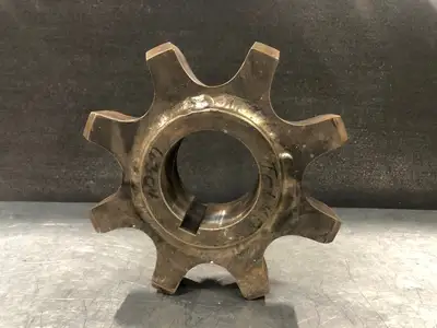8 Teeth Chain Sprocket w/ 2-7/8" HQ2 Hub
