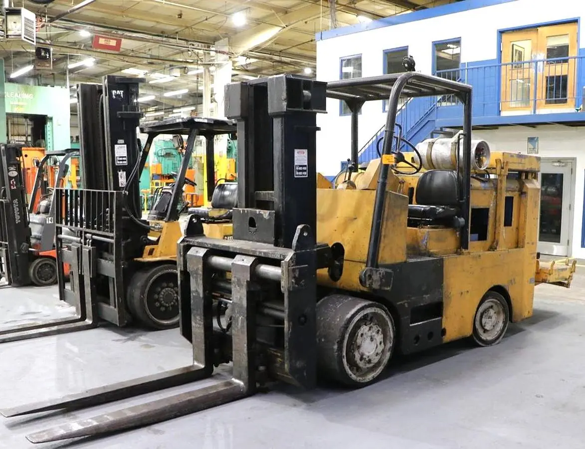 Used SILENT HOIST FKS12 Liquid Propane Forklifts Pennsylvania US | Global Equipment International, LLC #1293142