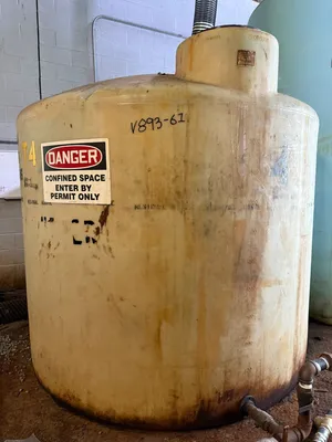 _UNKNOWN_ 2,500 GALLON Tanks (Non-Metallic, Rectangular & Misc) | Perry Equipment (2)
