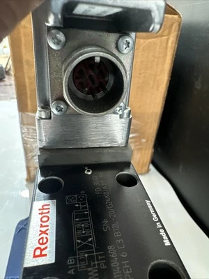 NEW Bosch 0811404481
