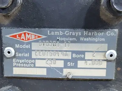 USED LAMB-GRAYS 870301-17