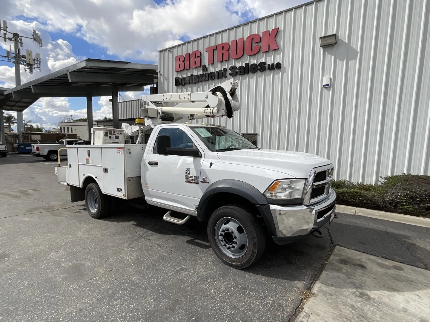 Used 2015 RAM 5500 Service & Utility Trucks California US | Big Truck & Equipment #1567912