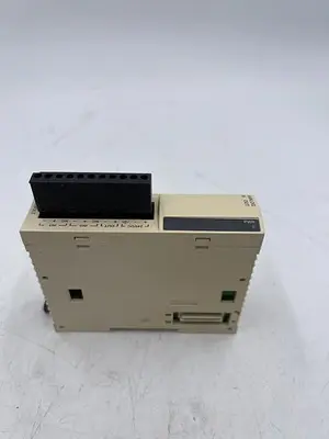 Used SCHNEIDER ELECTRIC SCHNEIDER ELECTRIC TM2ALM3LT Misc Electrical & Power Parts | ND Industrial Surplus #1214546