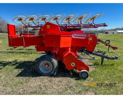 Used MASCHIO _UNKNOWN_ Square Balers Iowa US | Keast Enterprises #1360369