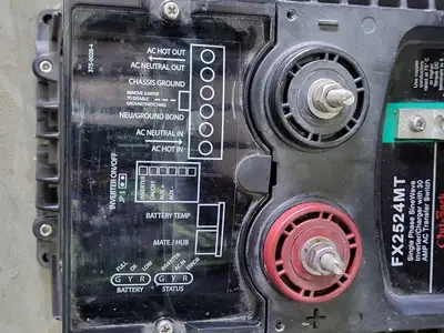 USED OUTBACK POWER SYSTEM FX2524MT