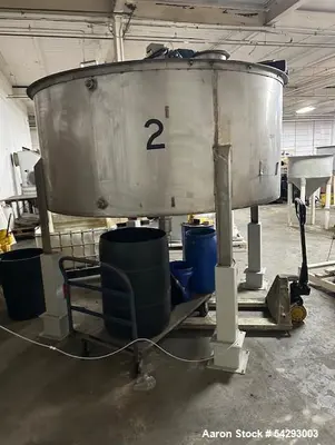 Used 1,250 Gallon 304 Stainless Steel Vertical Mix Tank – Dual Turbine Agitator,
