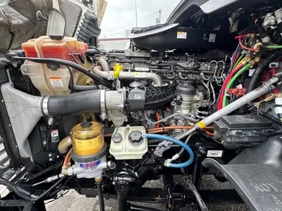 Used 2018 FREIGHTLINER CASCADIA Conventional trucks Florida US | Truck and Van Outlet #1509230