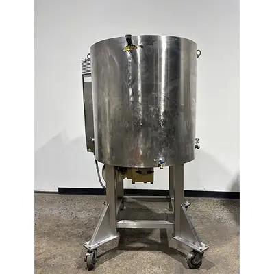 Used Savage Brothers _UNKNOWN_ Chocolate Tanks Pennsylvania US | ISCA #1299146