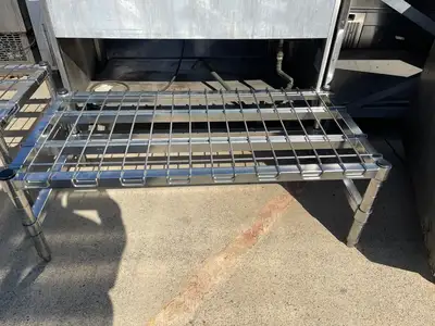 Used Metro Used 48" x 24" Metro HDP55C Heavy Duty Dunnage Rack with Wire Mat 3000lb Capacity - SS271 Racks/Shelving Illinois US | Falcon Restaurant Supply #1375865