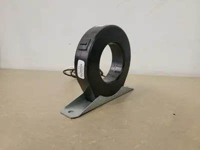 200:5A Current Transformer 7RBL-201