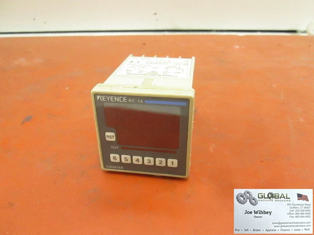 Keyence RC-14 Electronic Preset Counter, 7 Segment LED, 4 Digit Display