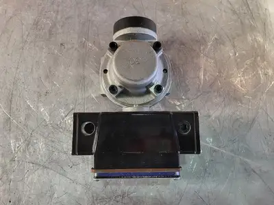 NEW UNIVERSAL FLOW MONITORS MM-DSB100LM-8-700V