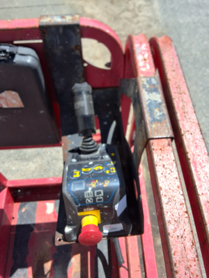 USED 2017 MEC 1330SE
