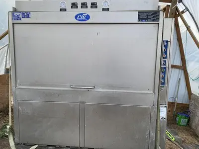 LVO FL-36G Front Load Pan Washer | Harvest Equipment and Fabrication Inc (1)