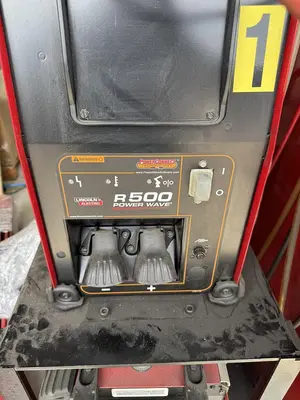 Used 2015 GENESIS/FANUC ARCMATE 100IC/12 Robots Michigan US | Aucto #1306784