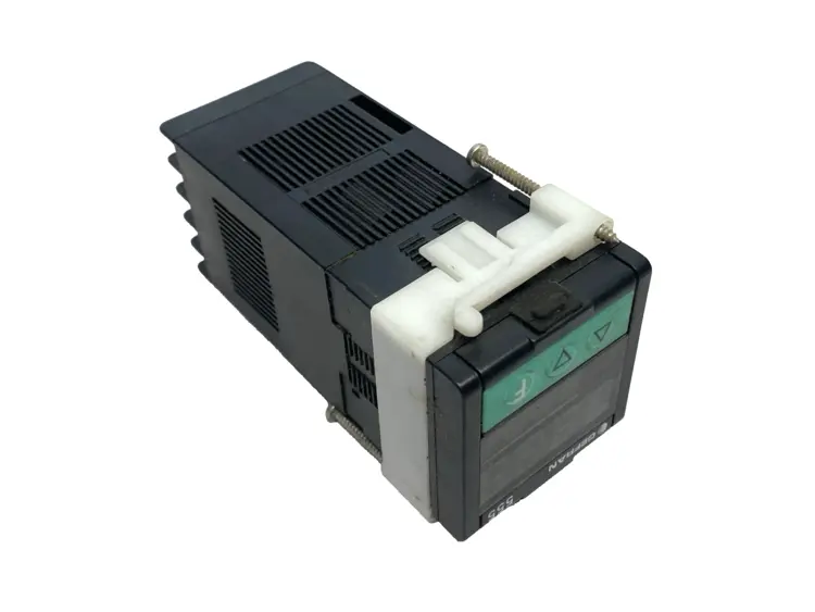 Used GEFRAN 555-1-1-2-2 Temperature Controls | Maverick Industrial Sales #1113079