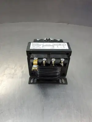 Square D 9070T100D1 Industrial Control Transformer, 240/480VAC, 50/60Hz. 4E-45