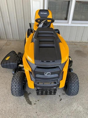 New | in-Stock 2026 CUB CADET XT1 LT50 FAB Mowers Maine US | Beauregard Equipment #1511266