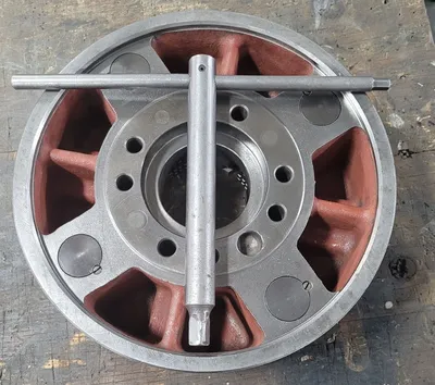 BISON 12in - 4 Jaw Chuck Tooling & Accessories, Lathe Chucks | Machinery Central (10)