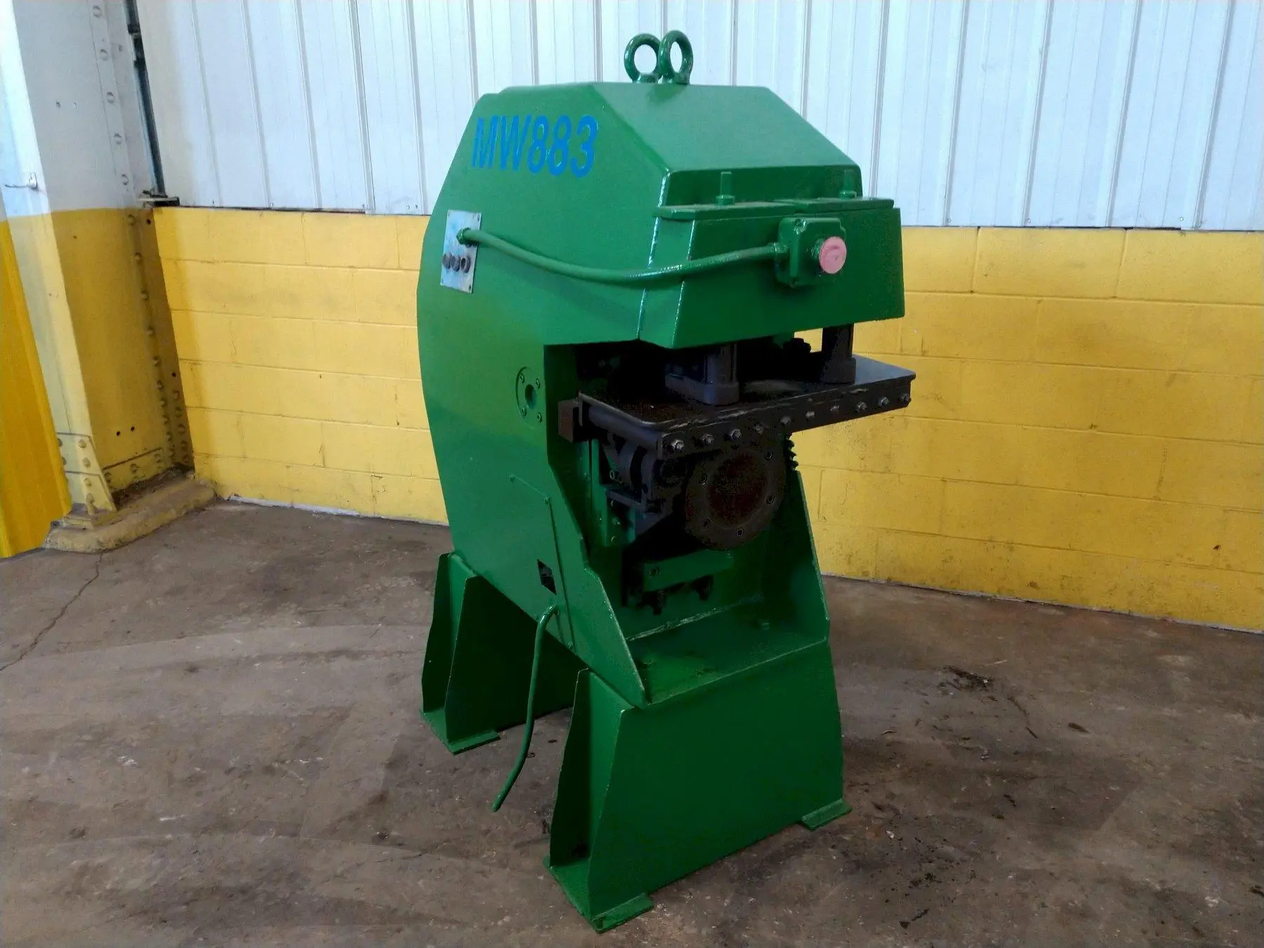 USED PULLMAX