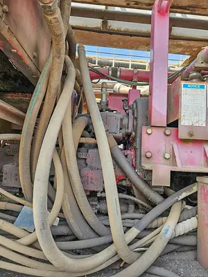 Used 2010 SCHRAMM T200XD DEEP WATER / OIL & GAS ENERGY DRILL RIG. Drill Rigs Pennsylvania US | East West Machinery & Drilling #1418097
