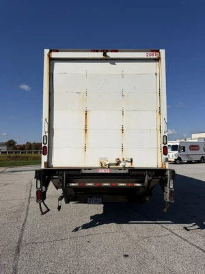 Used 2016 FREIGHTLINER BUSINESS CLASS M2 26' BOX TRUCK Box trucks Ohio US | Miedema Asset Management Group #1709388