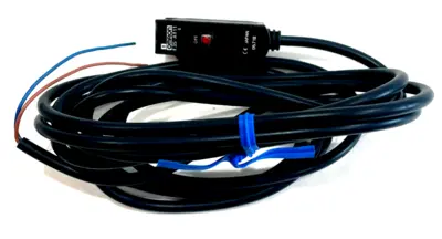 NEW OMRON E3S-AT11-L 2M PHOTOELECTRIC SENSOR E3SAT11L 2M