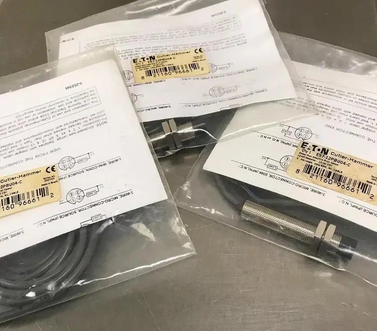 Used EATON CUTLER-HAMMER E57-12PBU04-C Sensors | Surplus Asset Holdings #1206458