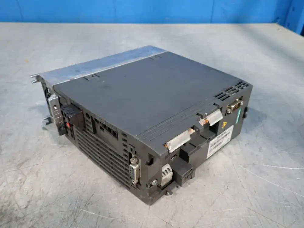 Used SIEMENS 6SL32101KE153UP1 Power Converters - Battery Chargers Ohio US | HGR 24 #751953
