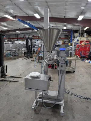 USED 2008 BAKON CAKE DECORATOR