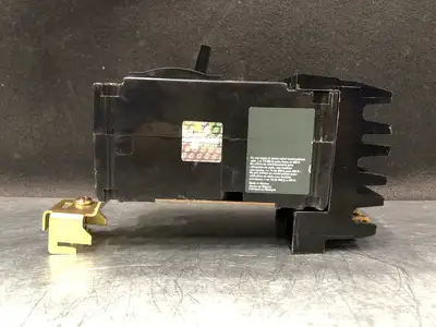 USED SQUARE D FA26040AC