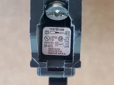 USED SQUARE D QOB115