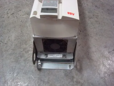 ABB 20 HP ACH401C01632+A0AE0000 AC Drive w/ Bypass and Disconnect VFD Used
