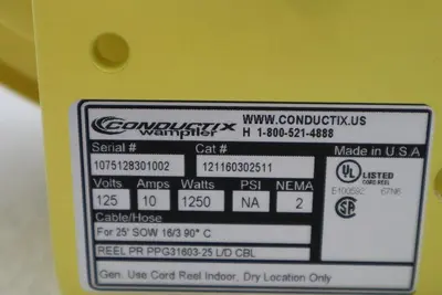 CONDUCTIX WAMPFLER 121160302511 / 1075128301002 125V 10A 1250W NEMA 2 #4195