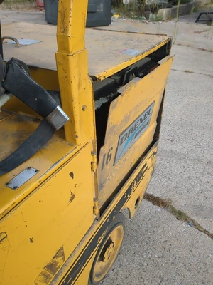 Used Drexel SL-33-ESS-HP Narrow Aisle Forklifts Indiana US | J&J Industrial Supply #1487651