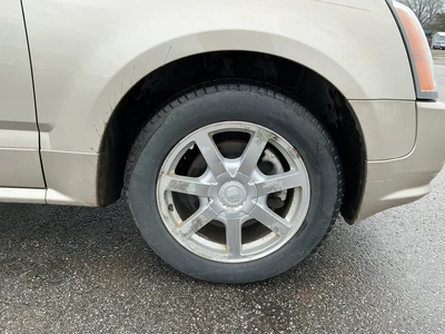 USED 2005 CADILLAC SRX