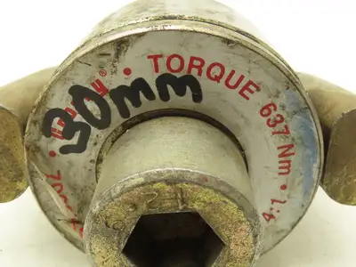 Crosby 8750kg 4:1; 7000kg 5:1 Metric Swivel Hoist Ring 637Nm